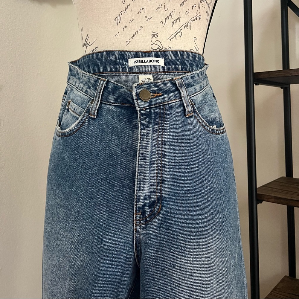 Billabong Wide Leg Jeans